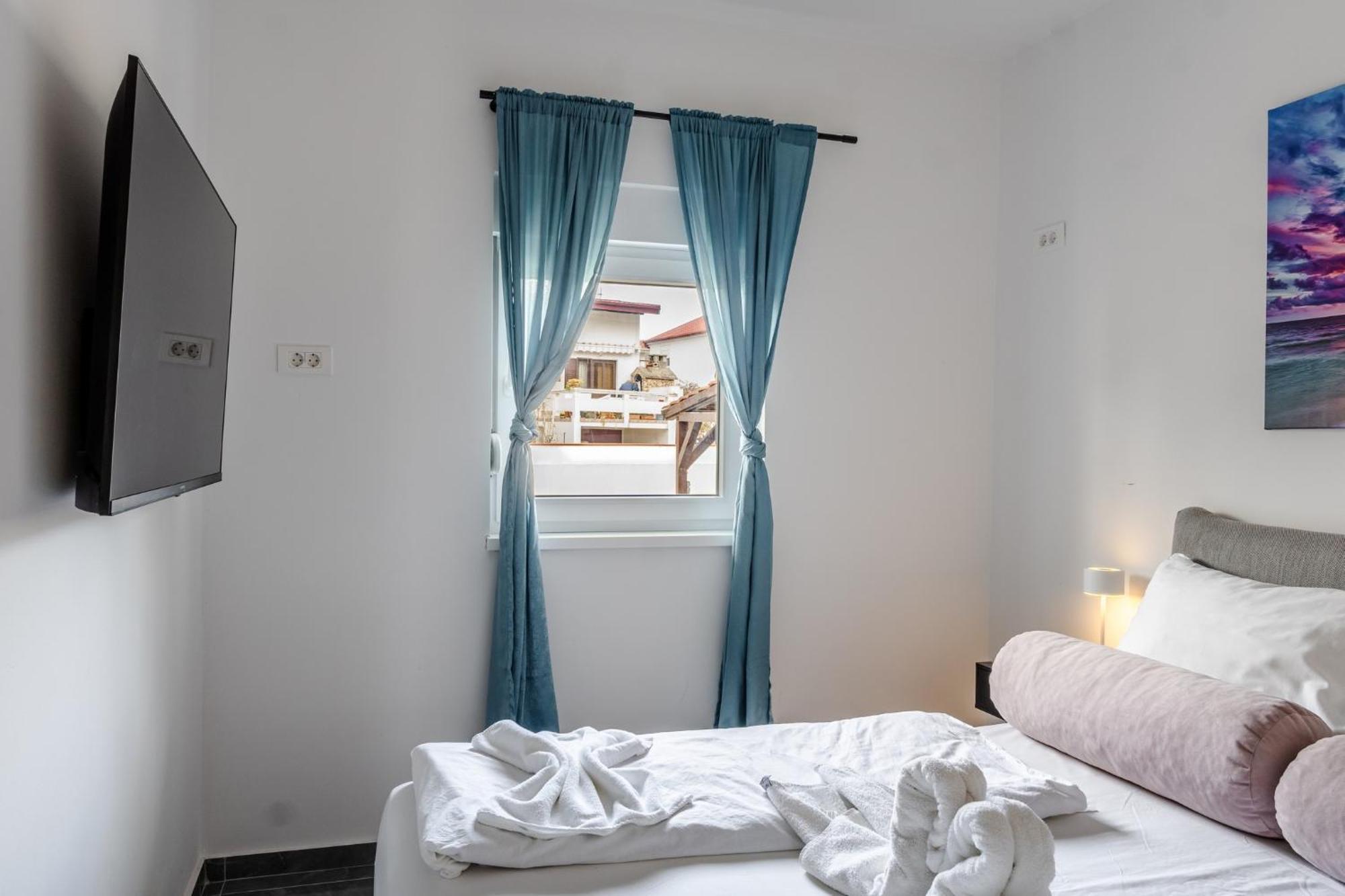 Apartments Strand Vir Bagian luar foto