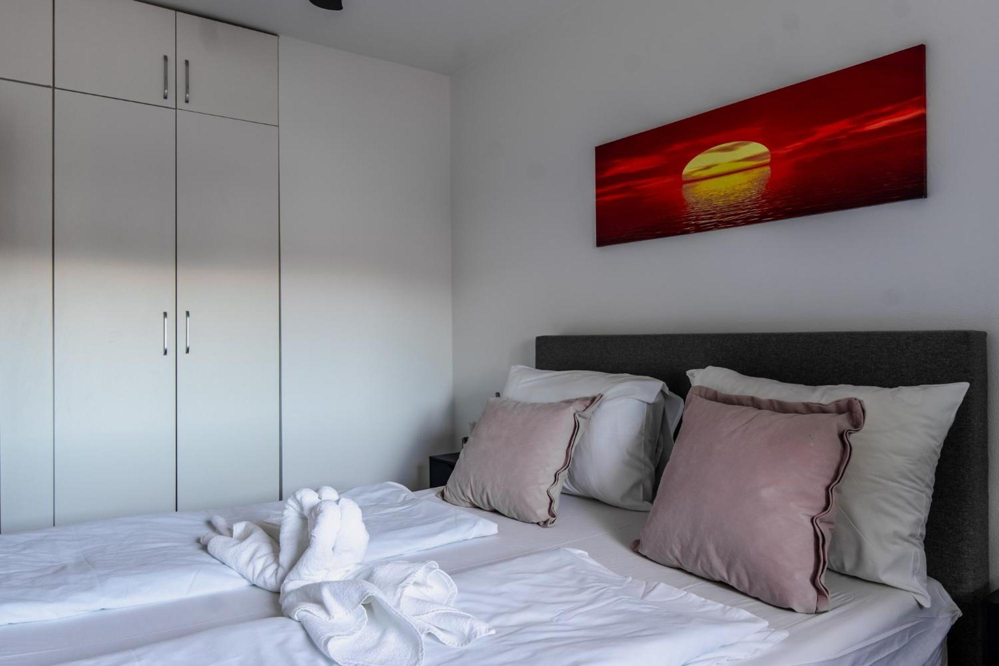 Apartments Strand Vir Bagian luar foto